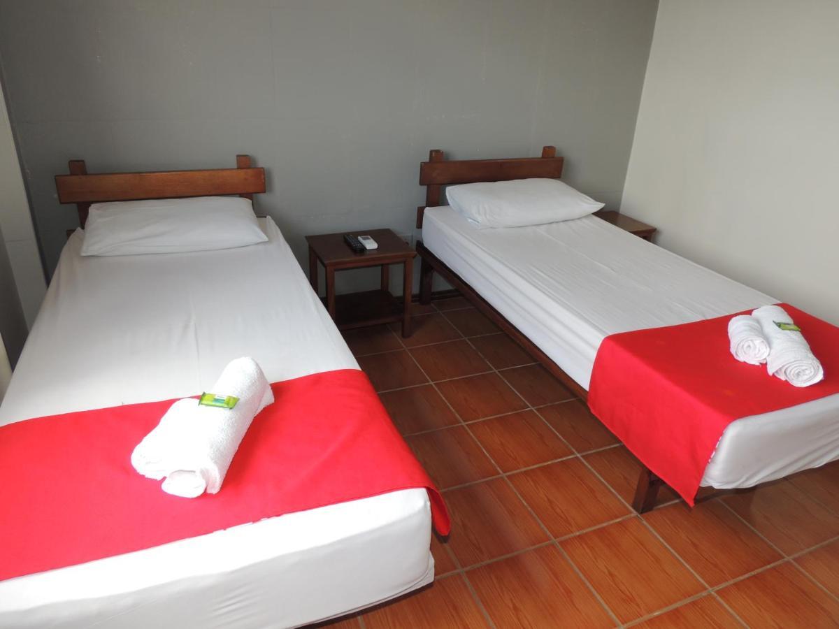 Hotel Serra Das Vertentes بارباسينا المظهر الخارجي الصورة